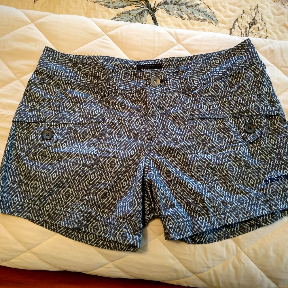 Marmot Patterned Women Shorts